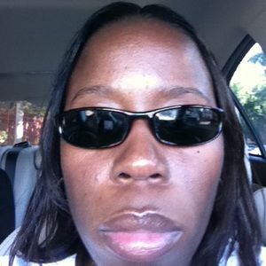 Meet your Posher, Lakeita